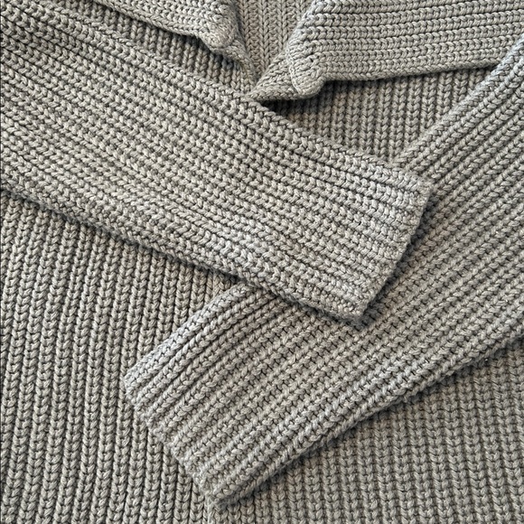 Talbots Gray Women's Cardigan Sweater size medium - Picture 7 of 7